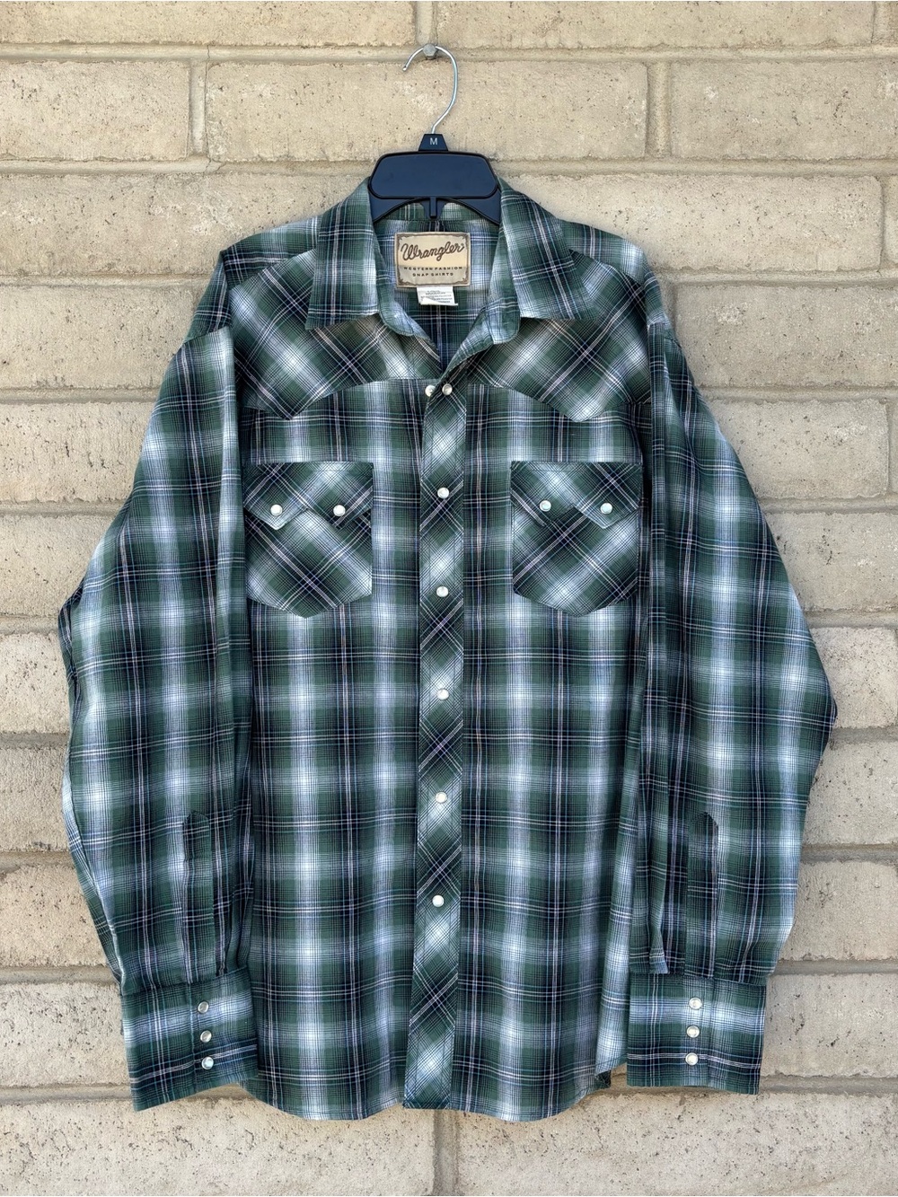 Men's Wrangler Western Fashion Pearl Snap Long Sleeve Shirt Size L